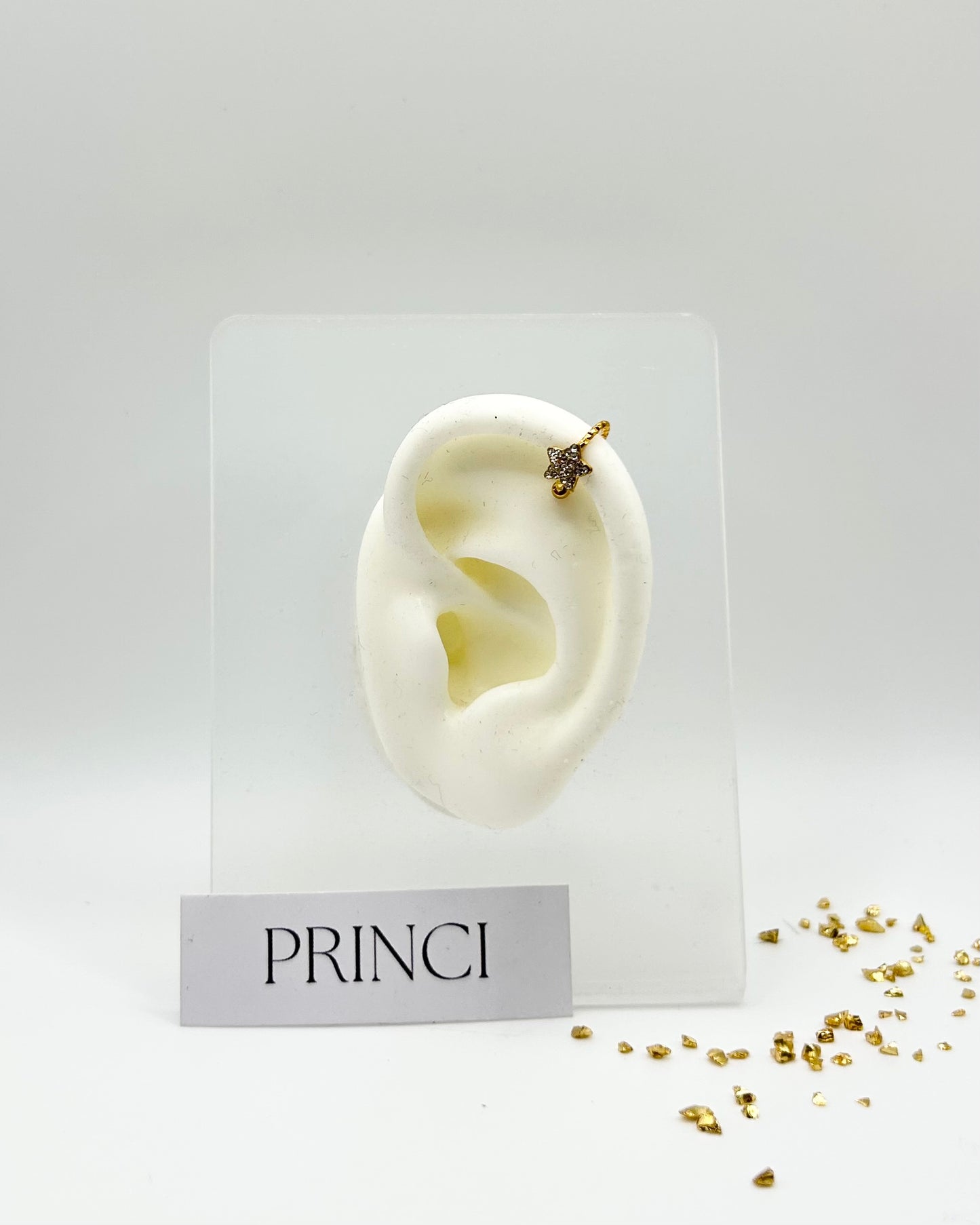 Ear cuff