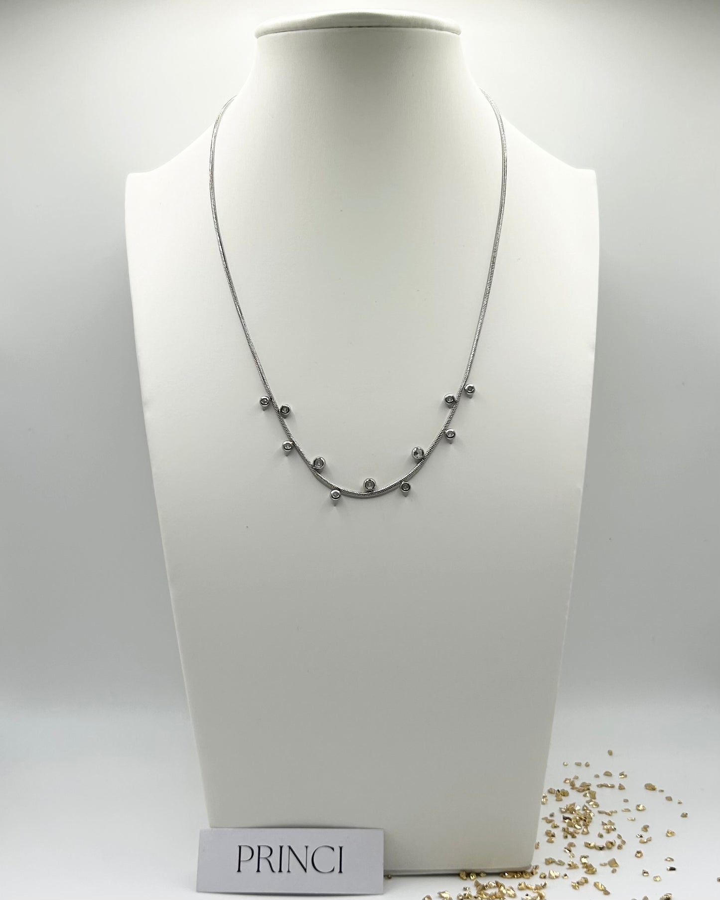 Collana punti luce