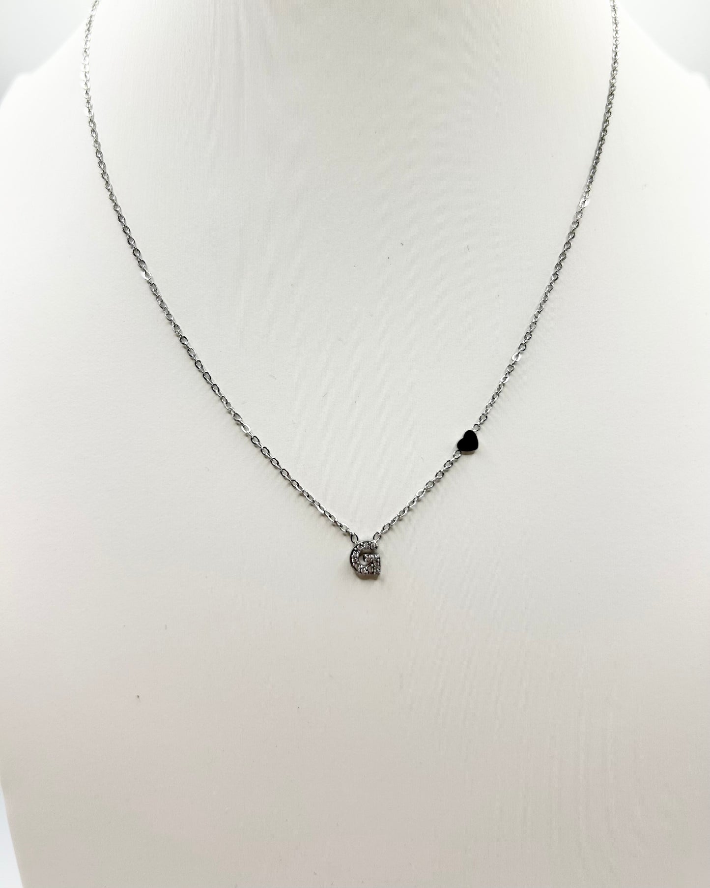 Collana lettera