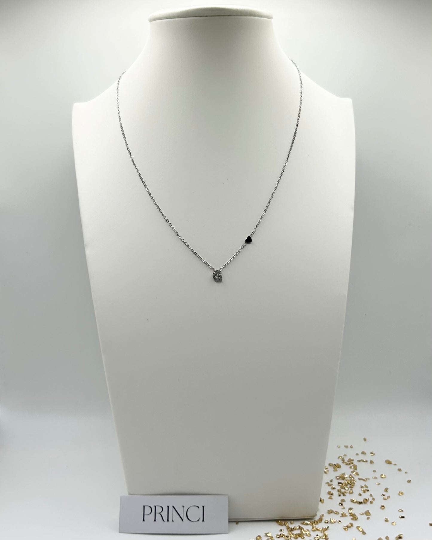 Collana lettera