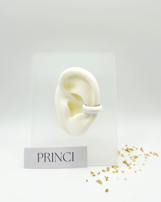 Ear cuff
