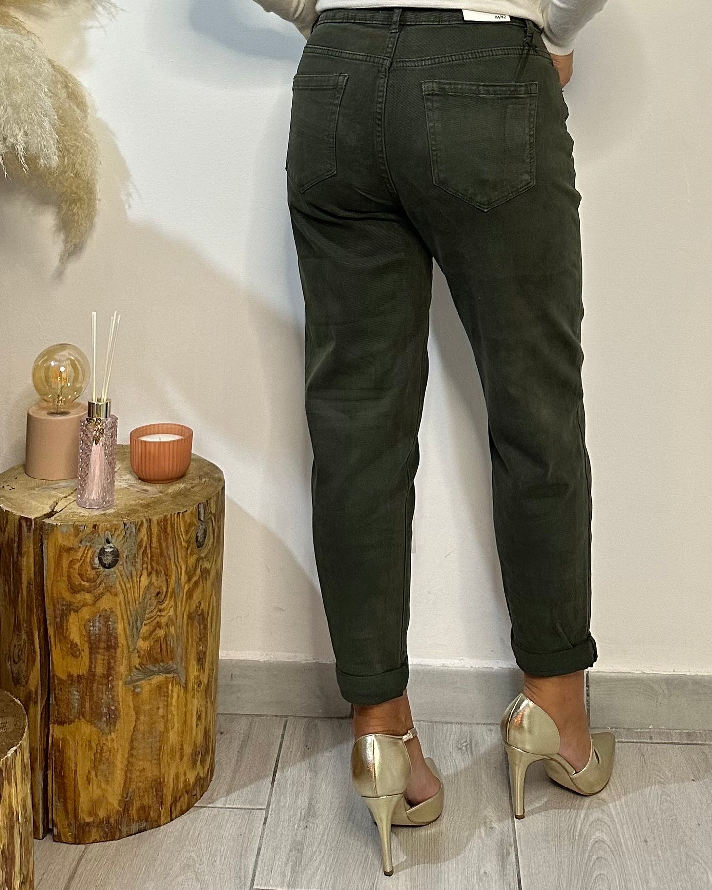 Pantalone mom fit