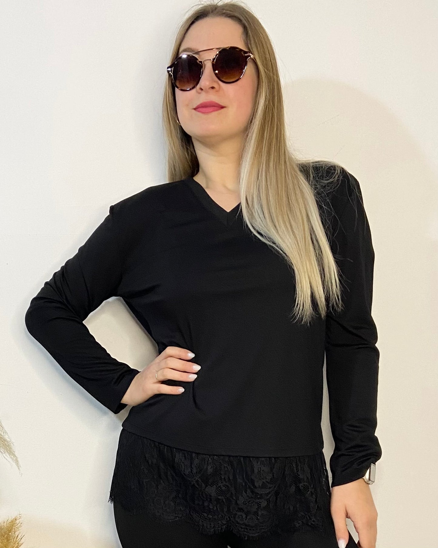 LUMINA maglia con fondo pizzo